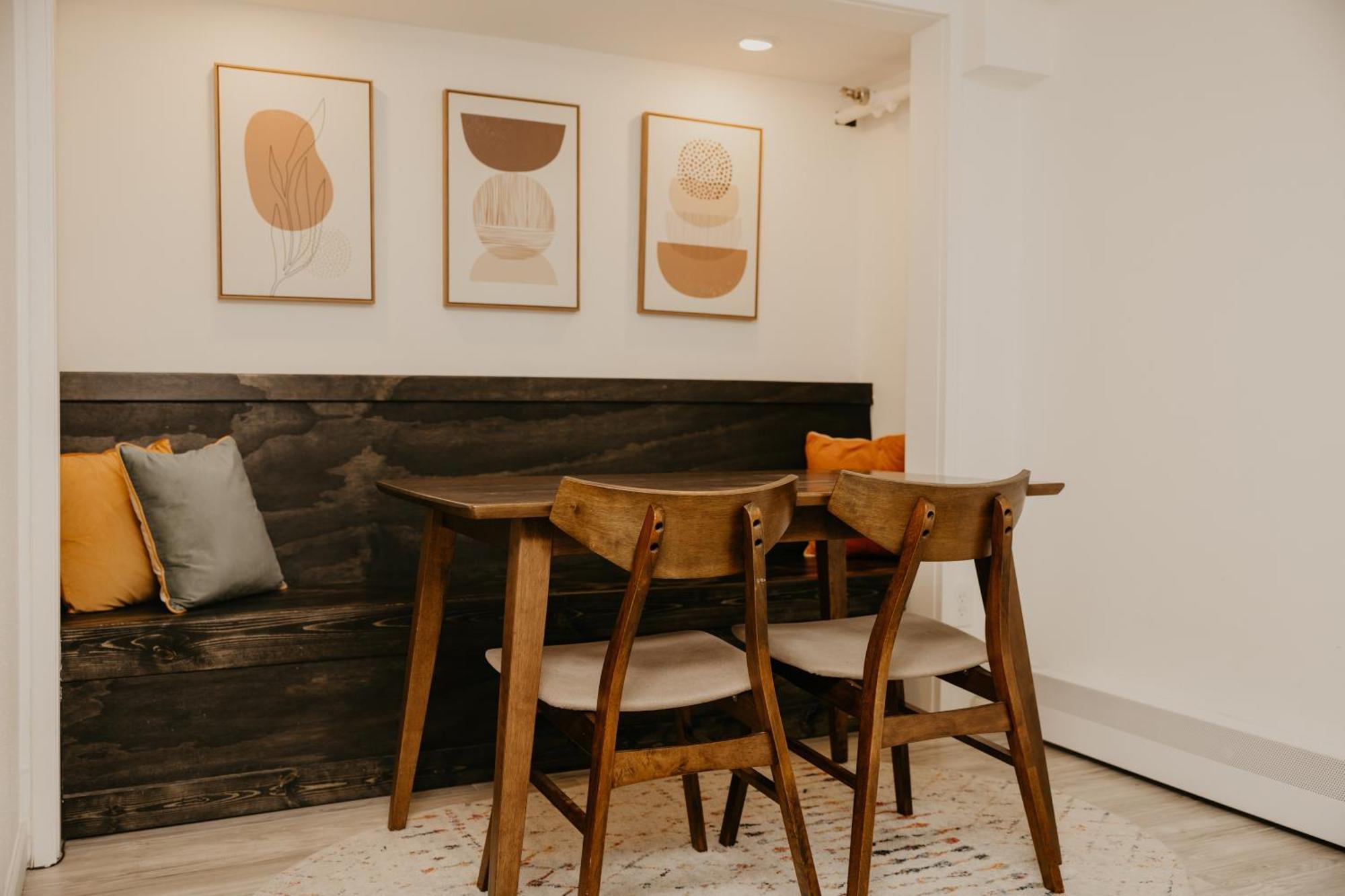 The Brooks Hotel Restaurant And Lounge 월리스 외부 사진